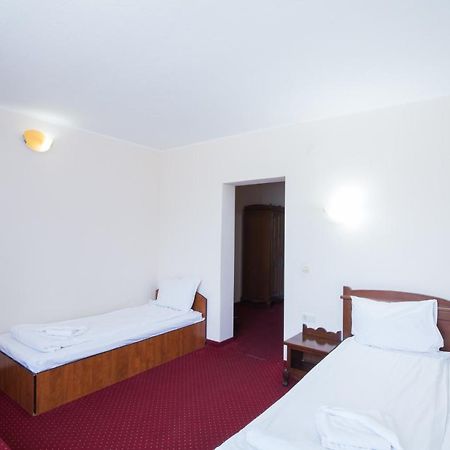 Dumbrava Sibiului Hotel Eksteriør billede
