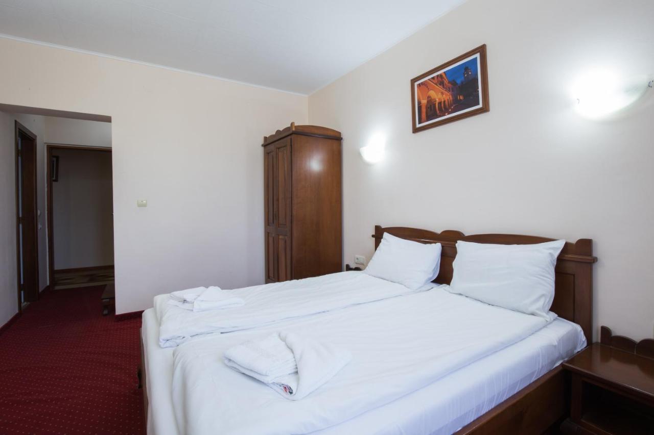 Dumbrava Sibiului Hotel Eksteriør billede