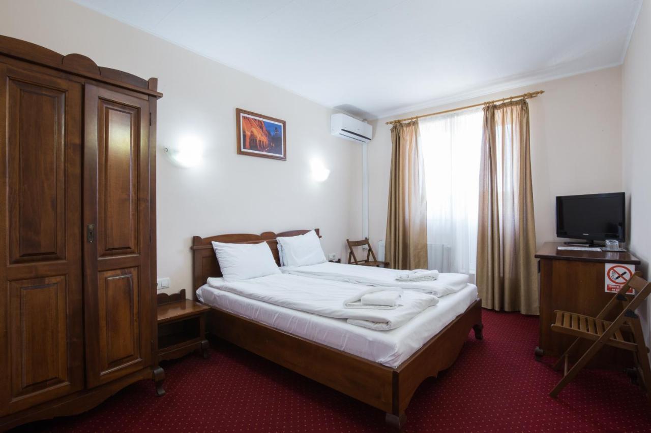 Dumbrava Sibiului Hotel Eksteriør billede