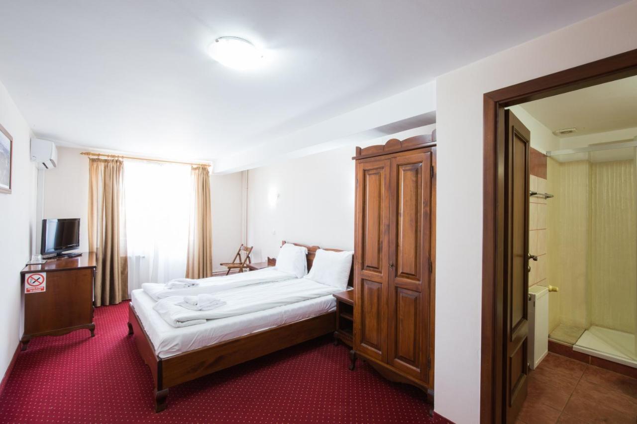 Dumbrava Sibiului Hotel Eksteriør billede